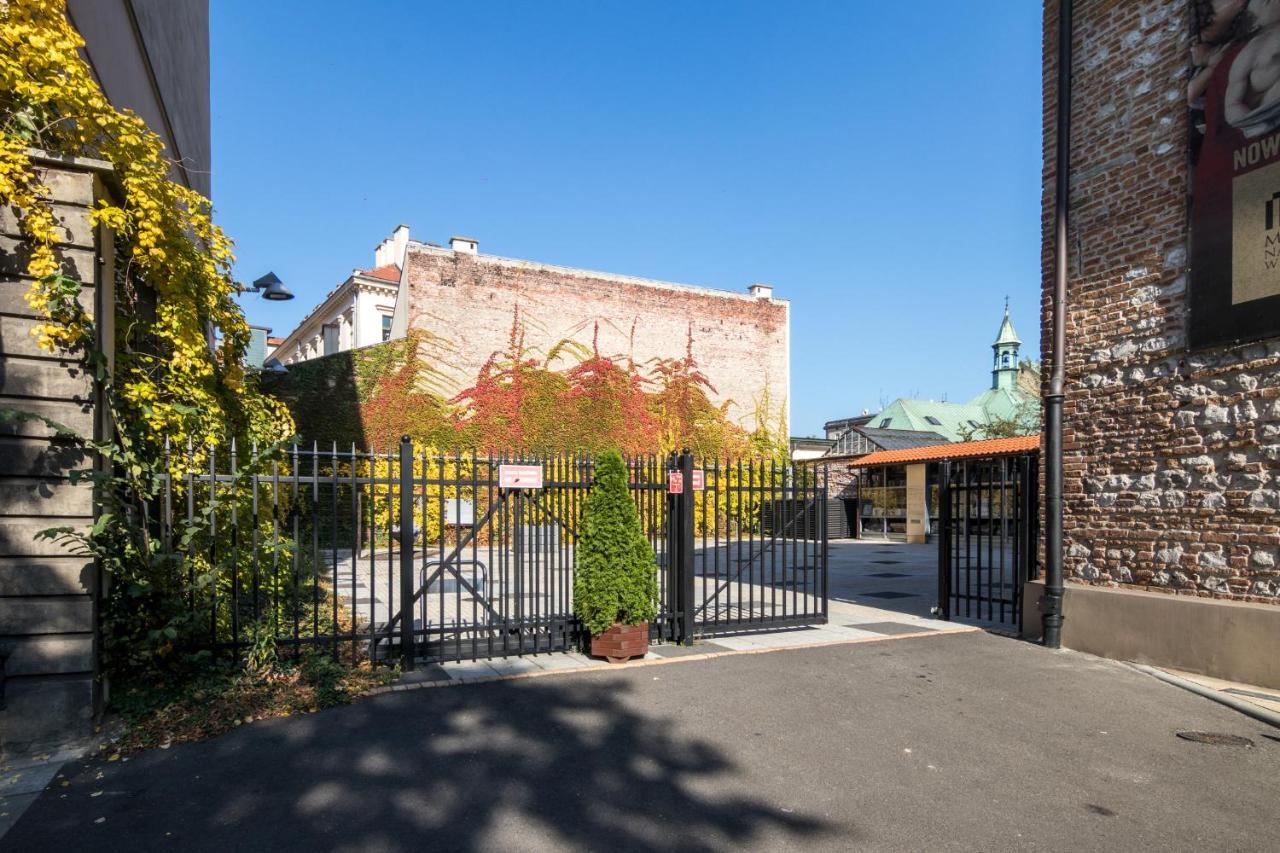 Cracow Best Location Apartment With Garden By Cozyplace Cracóvia Exterior foto